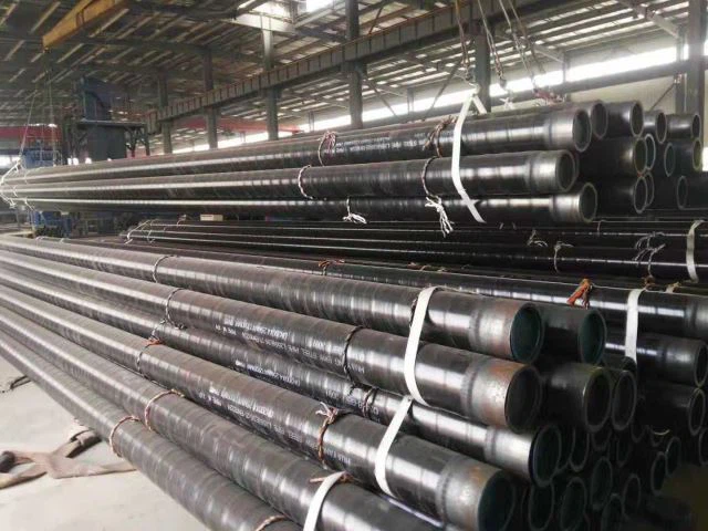 TUBO IN ACCIAIO SENZA SALDATURA CON RIVESTIMENTO IN PE API 5L X52