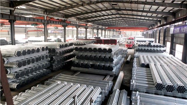 Produzione di tubi in acciaio tondo con finitura zincata nella città di Tianjin Tianyingtai Brand